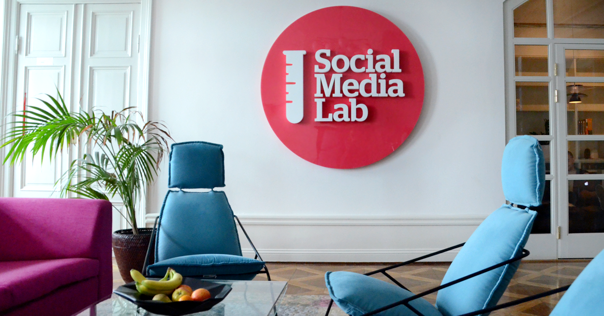 Social Media Lab logo